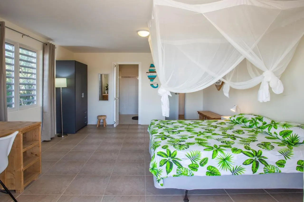 Beautiful & Spacious Villa With View In Jan Thiel