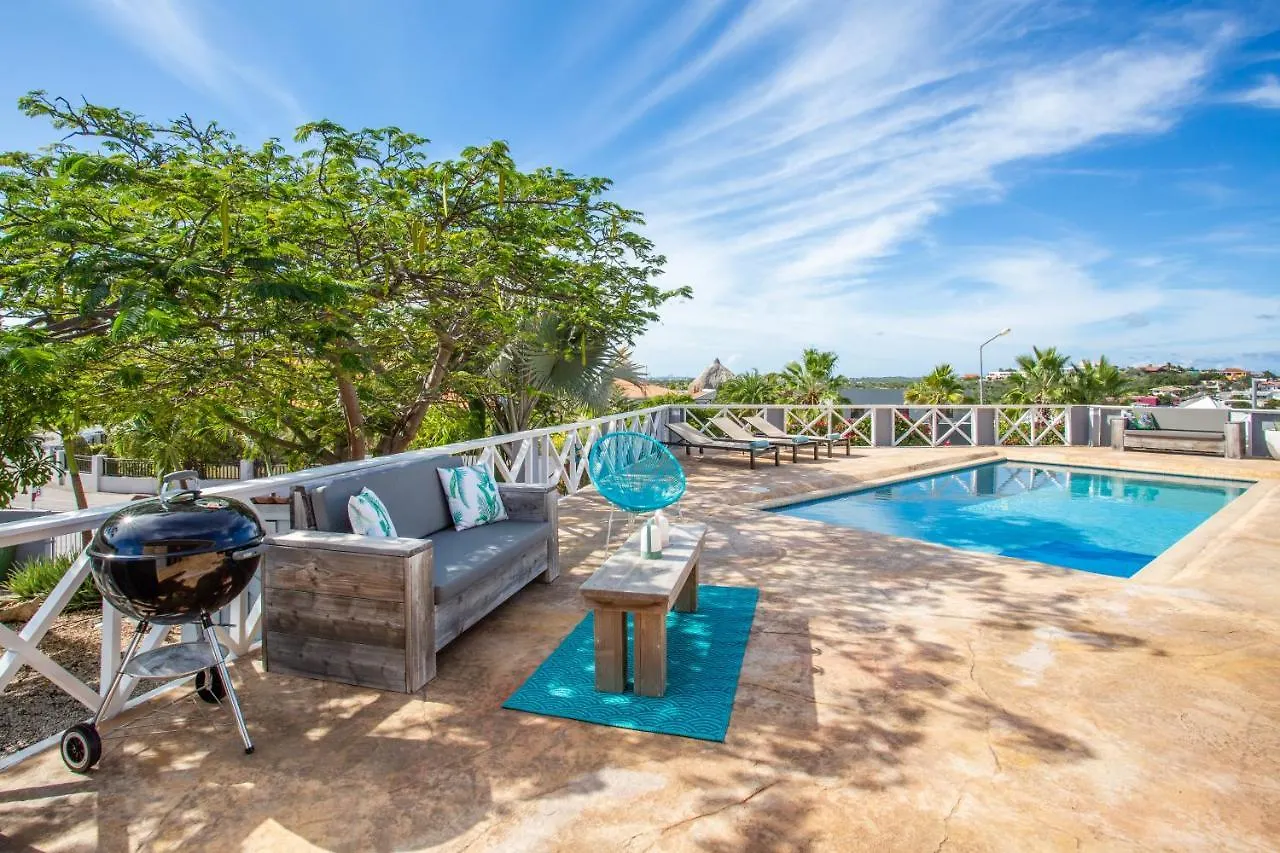 Beautiful & Spacious Villa With View In Jan Thiel