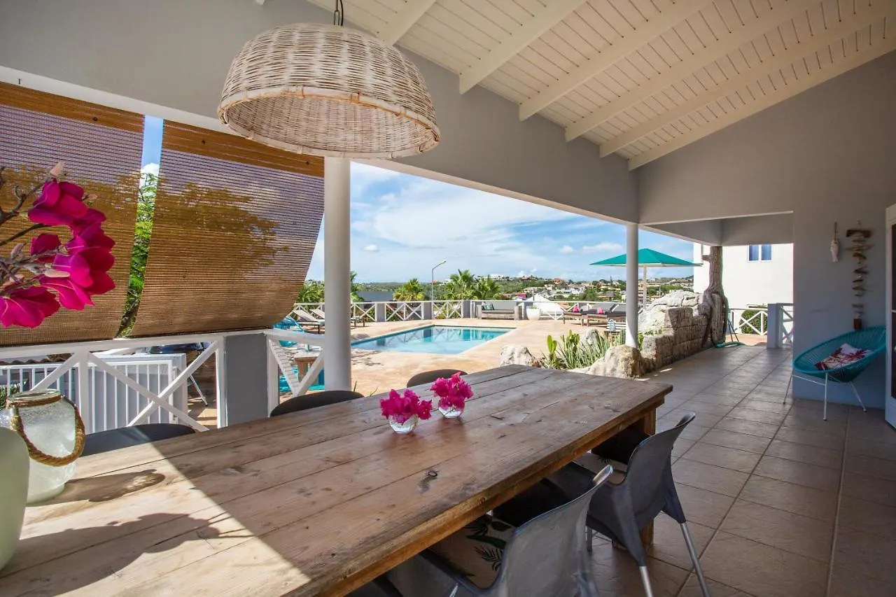 Beautiful & Spacious Villa With View In Jan Thiel