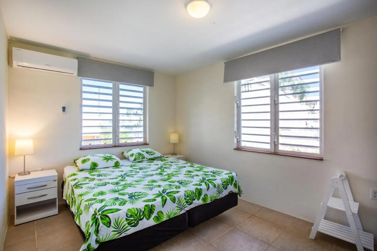 Beautiful & Spacious Villa With View In Jan Thiel