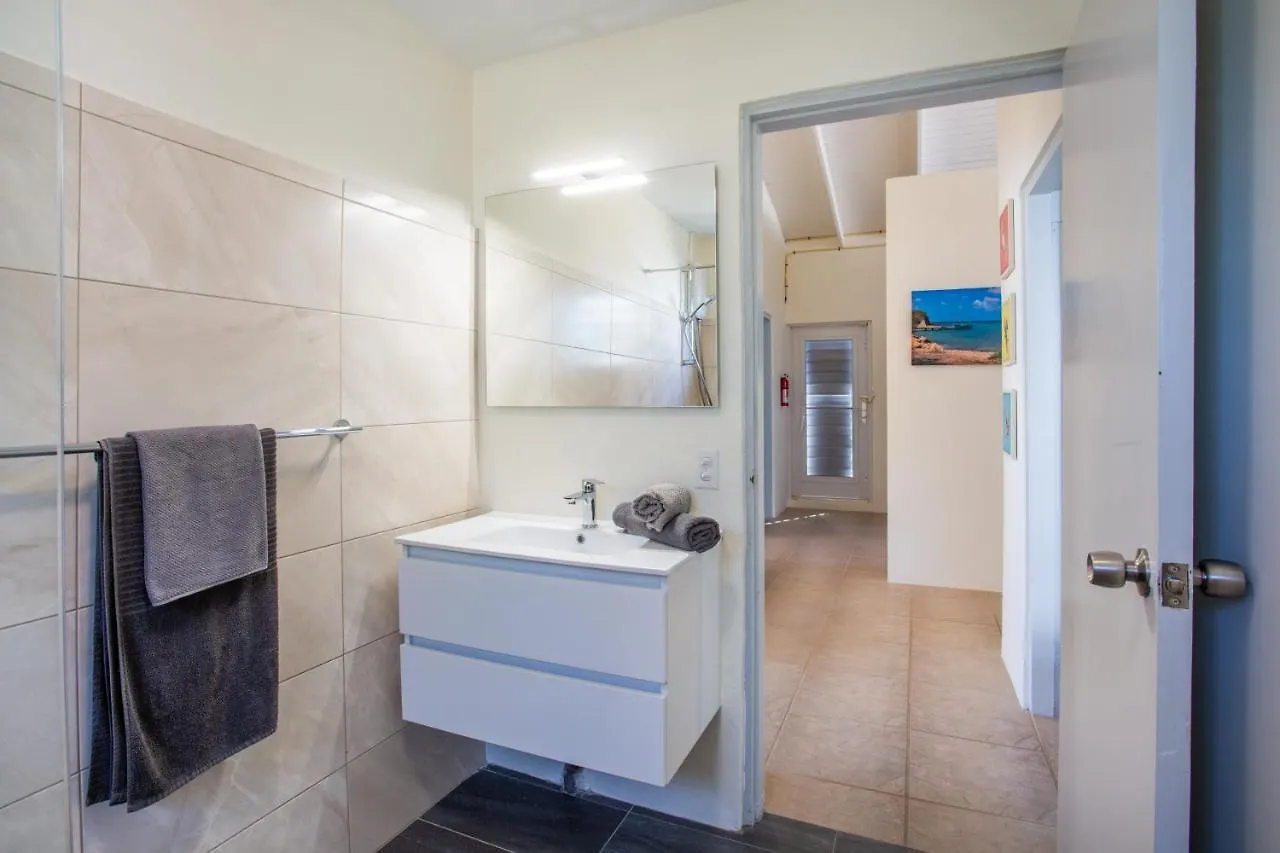 Beautiful & Spacious Villa With View In Jan Thiel