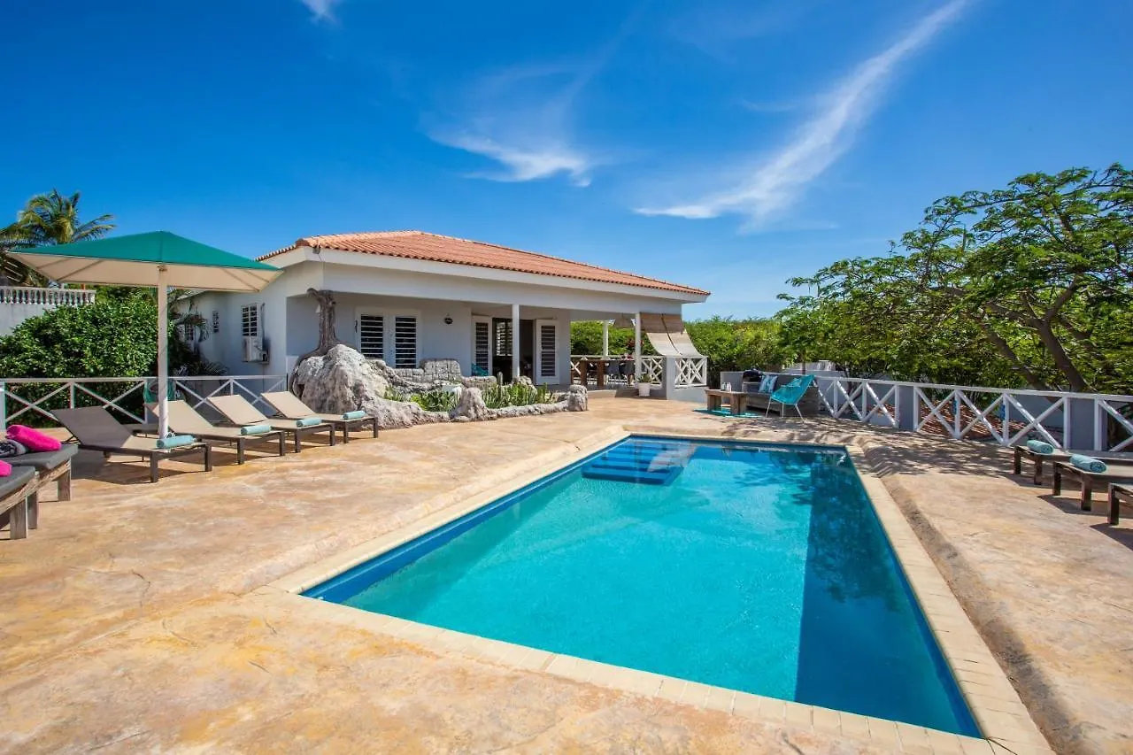 Mees Mansion Villa Jan Thiel